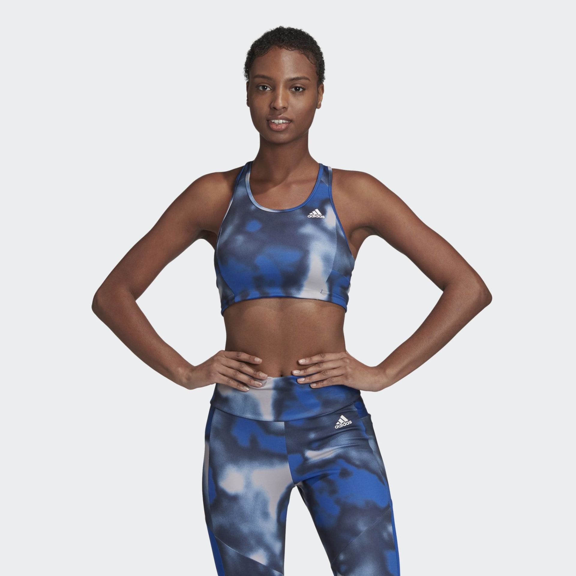 Adidas Desgined TO Move Allover Print Kadın Büstiyer GD4649