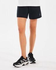 Skechers W Lounge Regular 5 Inch Sweatshort Kadın Şort Siyah S2510059-001