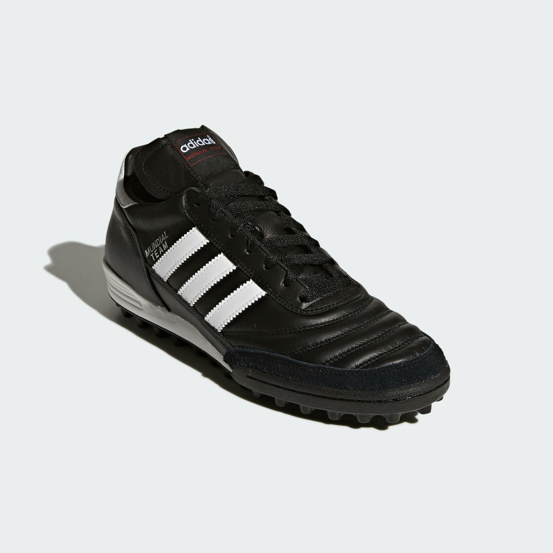 Adidas Mundial Team 019228 Erkek Halı Saha Kramponu