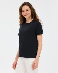 Skechers W Essential Crewneck T-Shirt Kadın Tişört Siyah S2510029-3817