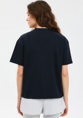 Skechers Kadın Siyah Baskılı T-Shirt  S2610046-3817