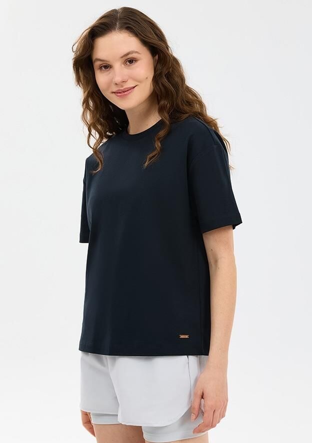 Skechers Kadın Siyah Baskılı T-Shirt  S2610046-3817