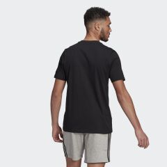Adidas Essentials Embroidered Linear Logo Erkek Siyah Tişört GL0057