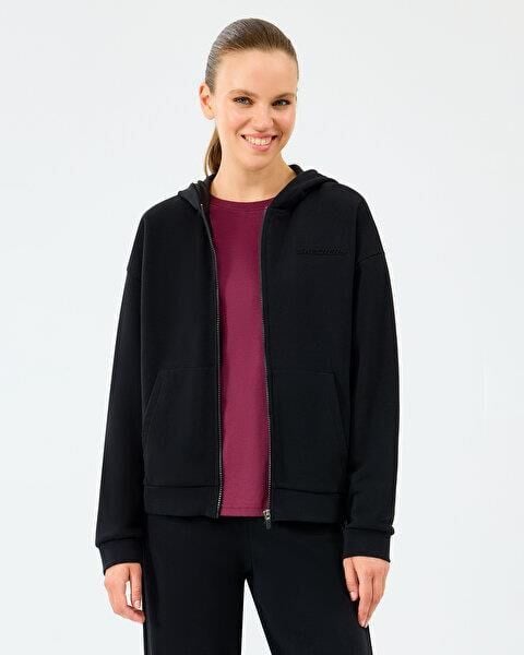 Skechers W Essential Full Zip Kadın Sweatshirt Siyah S2610016-3817