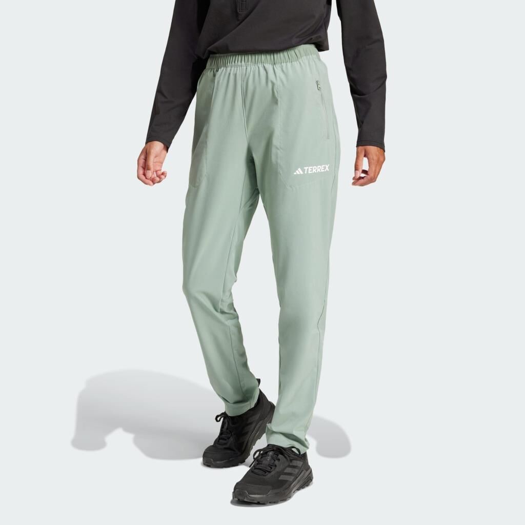adidas W Mt Ess Pants Kadın Eşofman Altı Yeşil JP0808