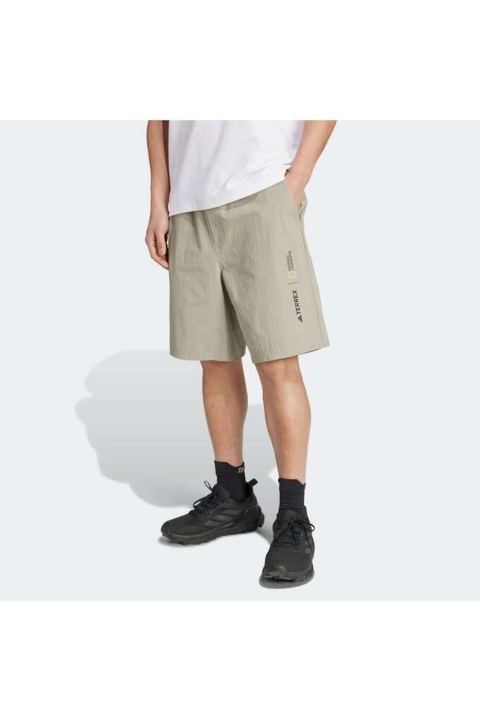 adidas Disney National Geographic Wind.Rdy Erkek Şort Bej JD5844