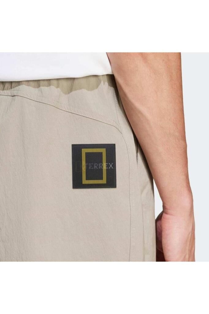 adidas Disney National Geographic Wind.Rdy Erkek Şort Bej JD5844