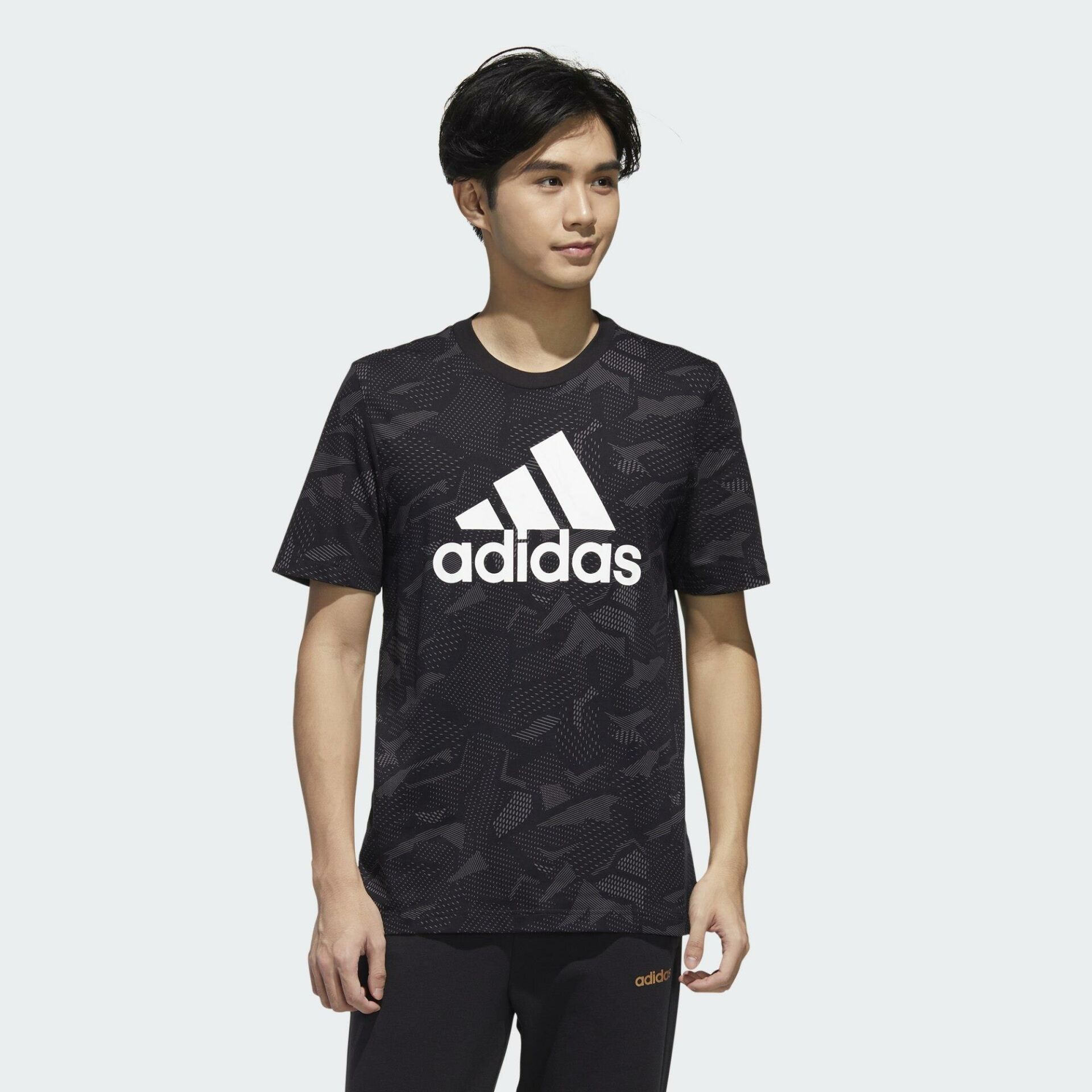 Adidas Erkek Günlük T-shirt M E Aop T Gd5484