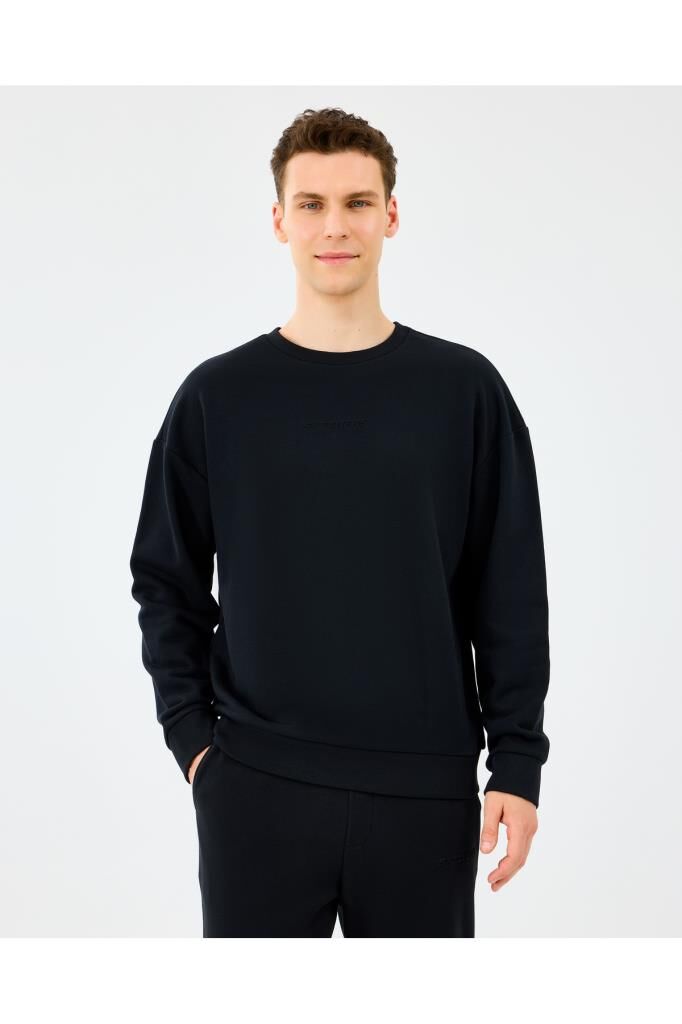 Skechers M Essential Crewneck Erkek Sweatshirt Siyah S2610015-3817
