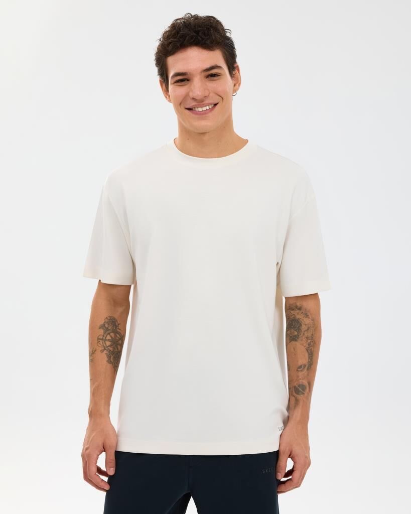 Skechers Beyaz Erkek Tişört M Relaxed Fit-Shirt  S2610136-3855